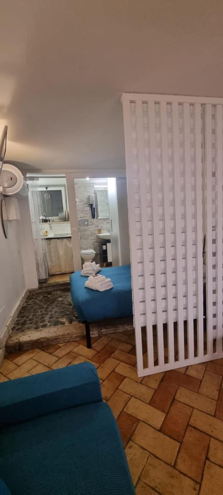 Domus Next Campo De'Fiori With Thermal Shower Рим Экстерьер фото